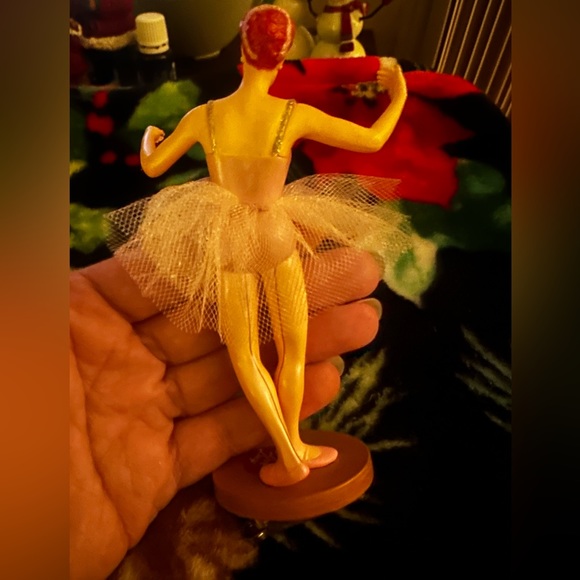 2004 Hallmark Keepske Orn "The Ballet" I Love Lucy - like new - no box - Picture 2 of 4